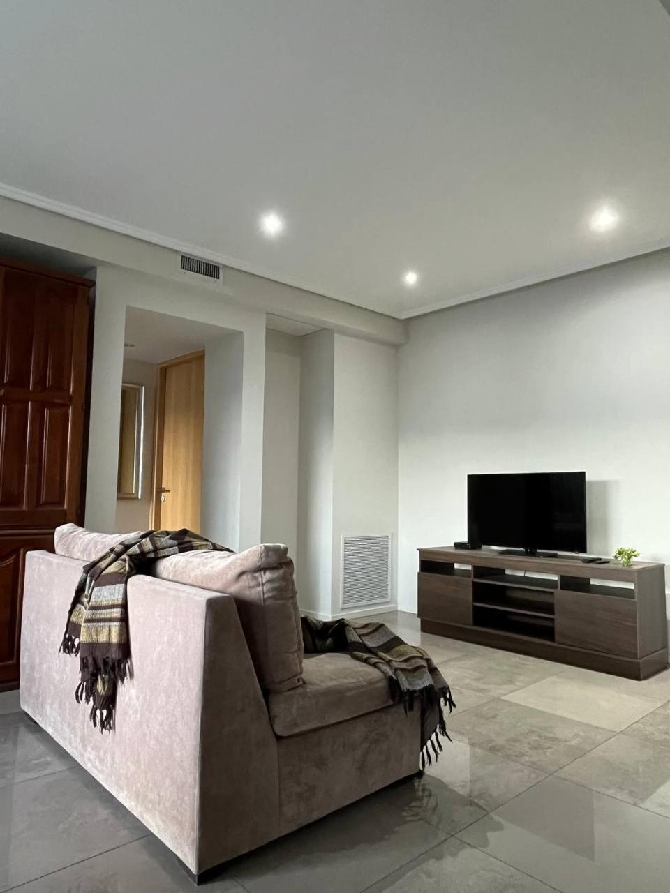 Apartamento Centrico Con Las Mejores Vistas De Mendoza Esterno foto
