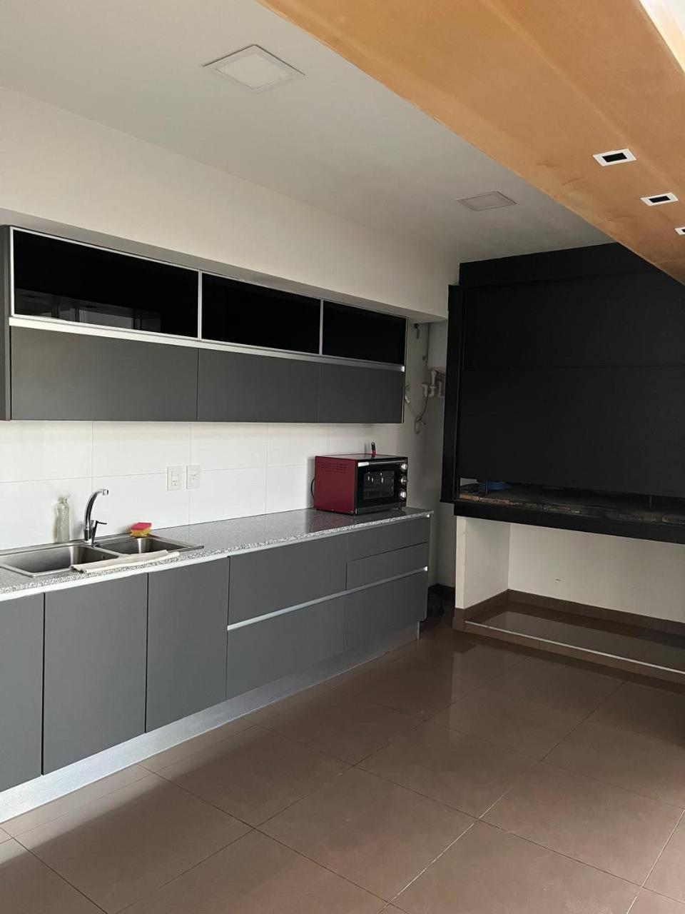 Apartamento Centrico Con Las Mejores Vistas De Mendoza Esterno foto