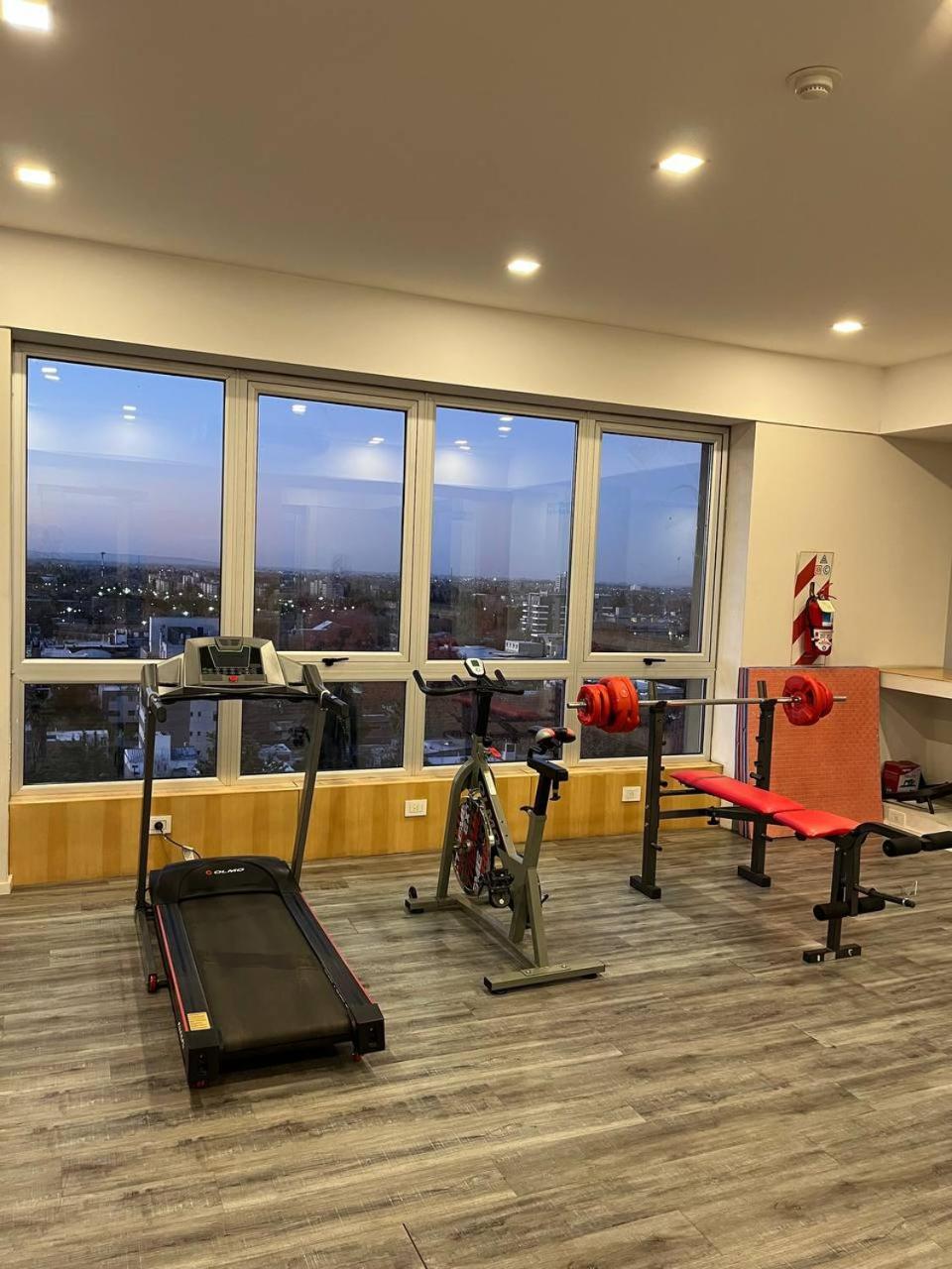 Apartamento Centrico Con Las Mejores Vistas De Mendoza Esterno foto